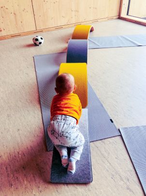 Wobbelturnen_KIDS_-_Parcours_2